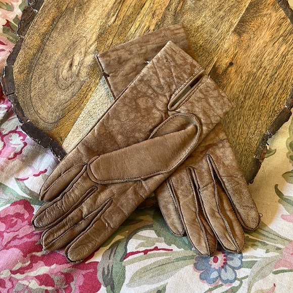Vtg 70 80s LEATHER Driving Gloves Size Small Medium Classic Brown Pull-On Glove - Picture 3 of 12